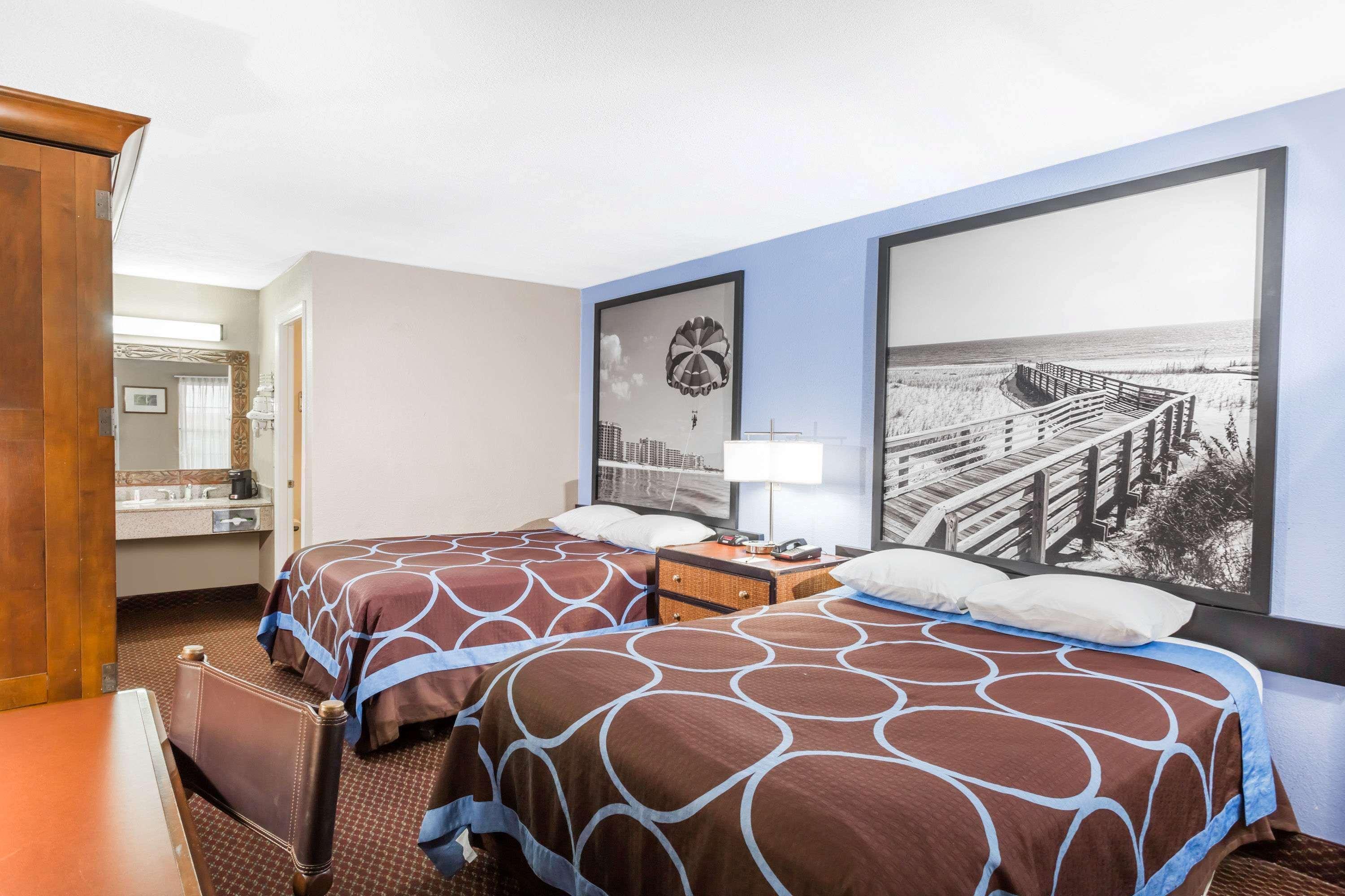 Super 8 By Wyndham Foley Exterior foto